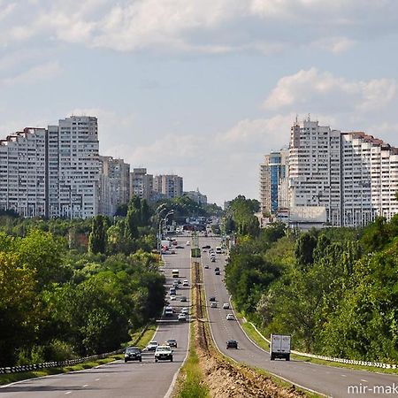 Vasile Alecsandri 60 Ap 49 Chisináu Exterior foto